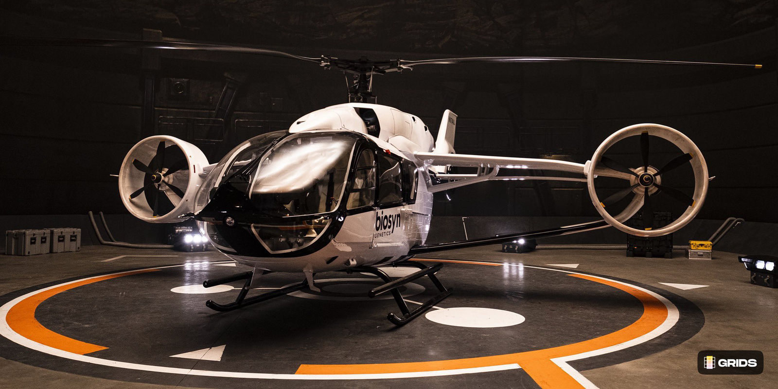1600px-BioSyn_Genetics_Helicopter_on_Set.png