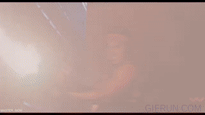 Aliens_1986_The_Best_Shootout_Scene_4K(2).gif