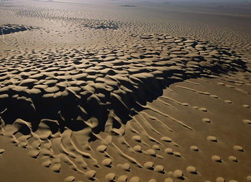 Barchan_Sand_Dunes_Empty_Quarter_NationalGeographic.jpg