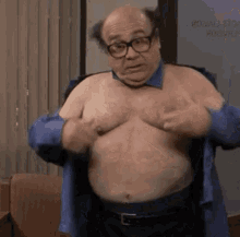 devito-dance.gif