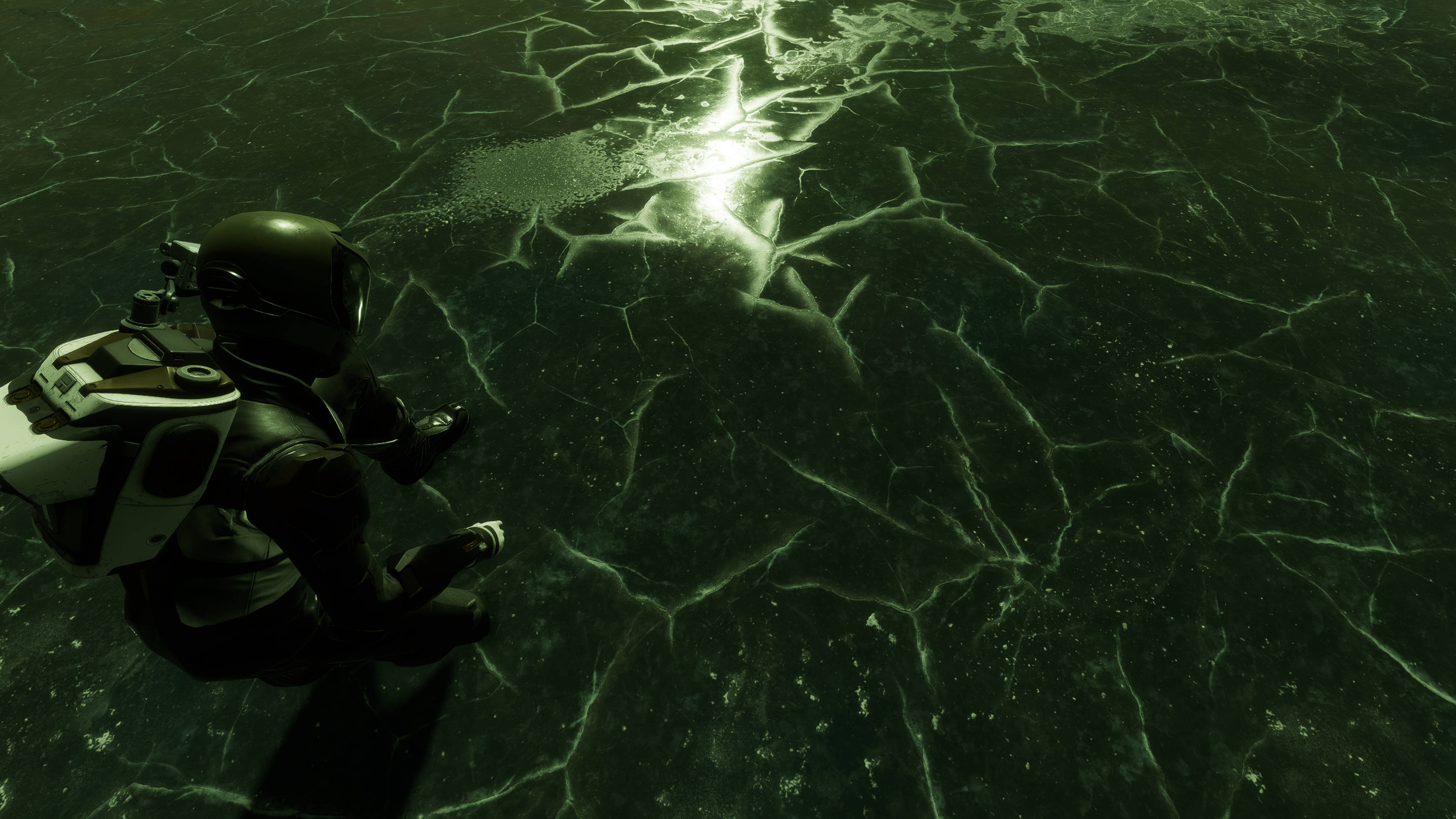 ED_Odyssey_dark_ice_2.jpg