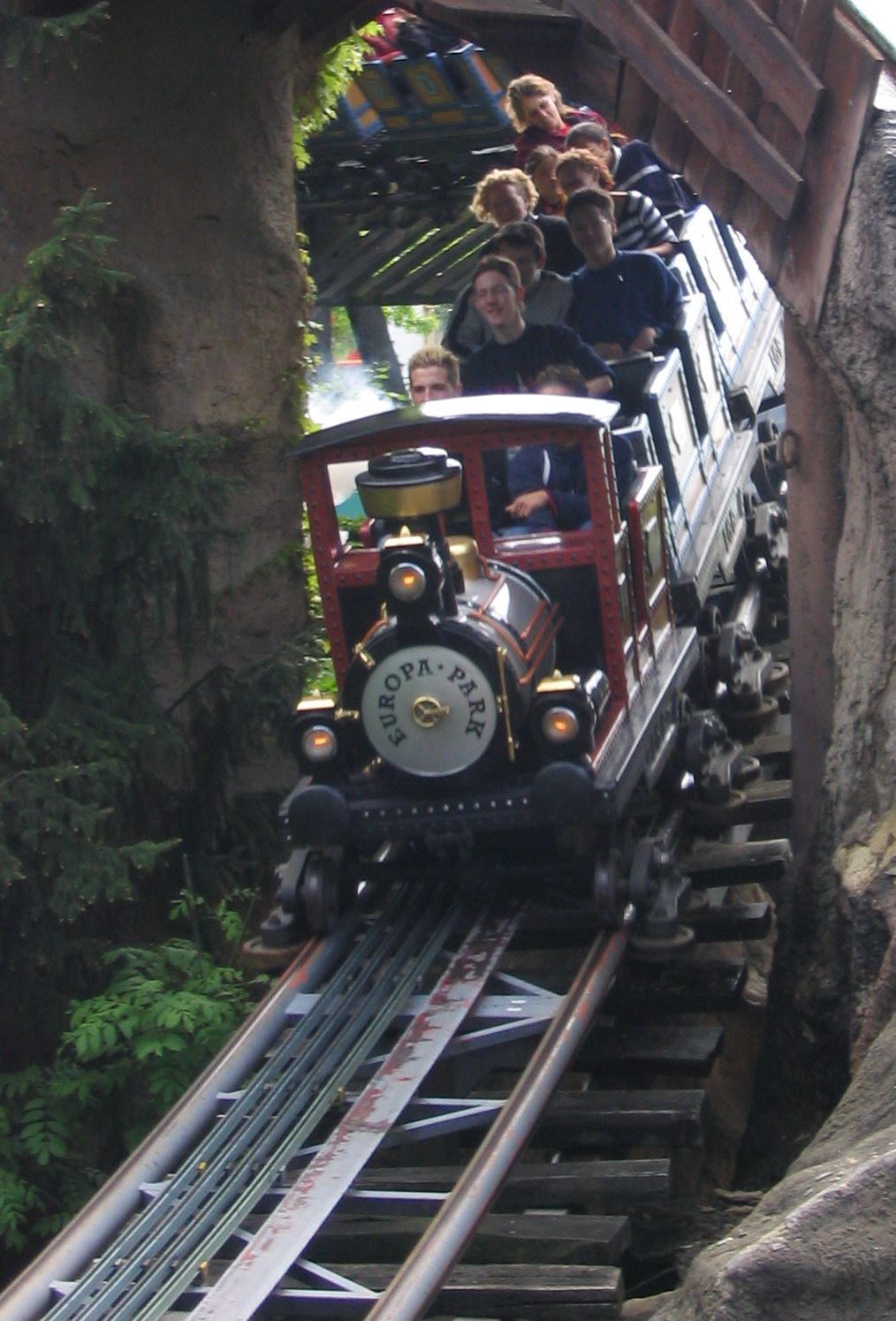 Europapark_Alpenexpress.jpg