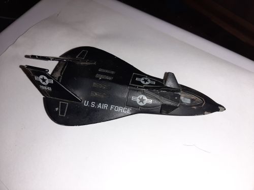 F-19_ERTL_diecast_toy.jpg