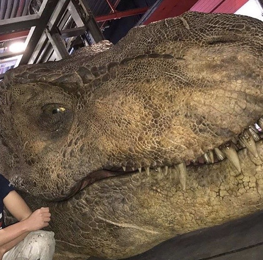 Fallen_Kingdom_-_Tyrannosaurus_rex_animatronic_leak_-_00001.jpg