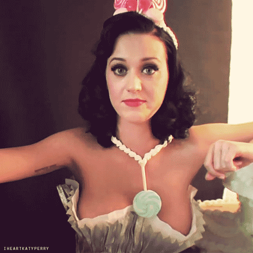 katy cupcake.gif