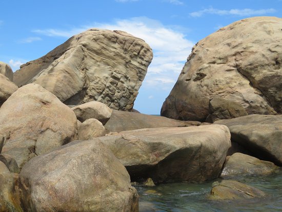 mighty-rocks-of-wild.jpg