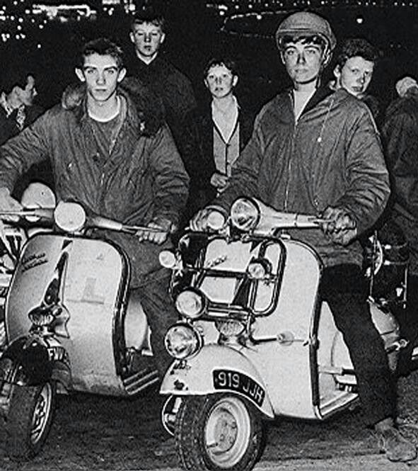 mods-on-scooters.jpg