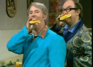 morecambe&wisegrapefruit.gif