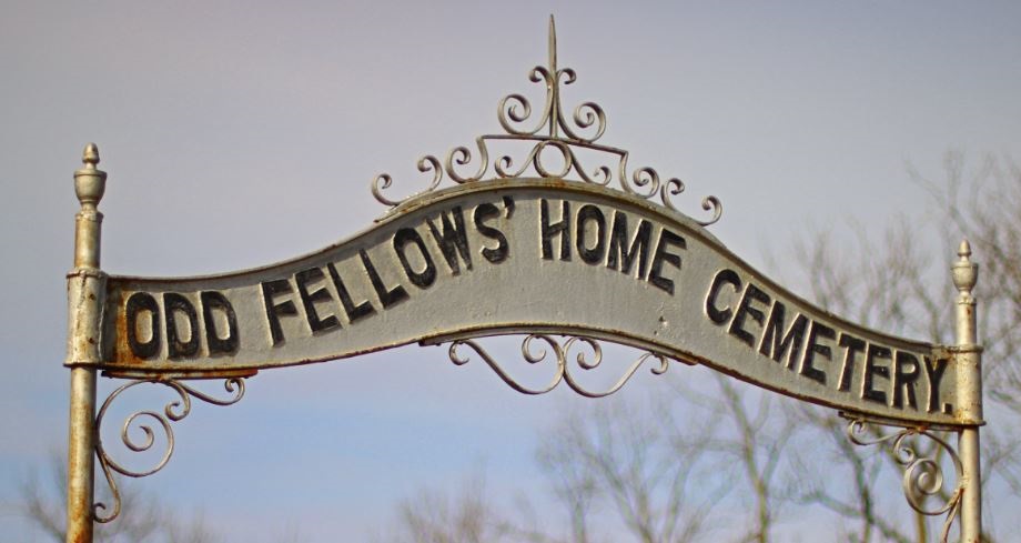 odd fellows cemetery.jpg