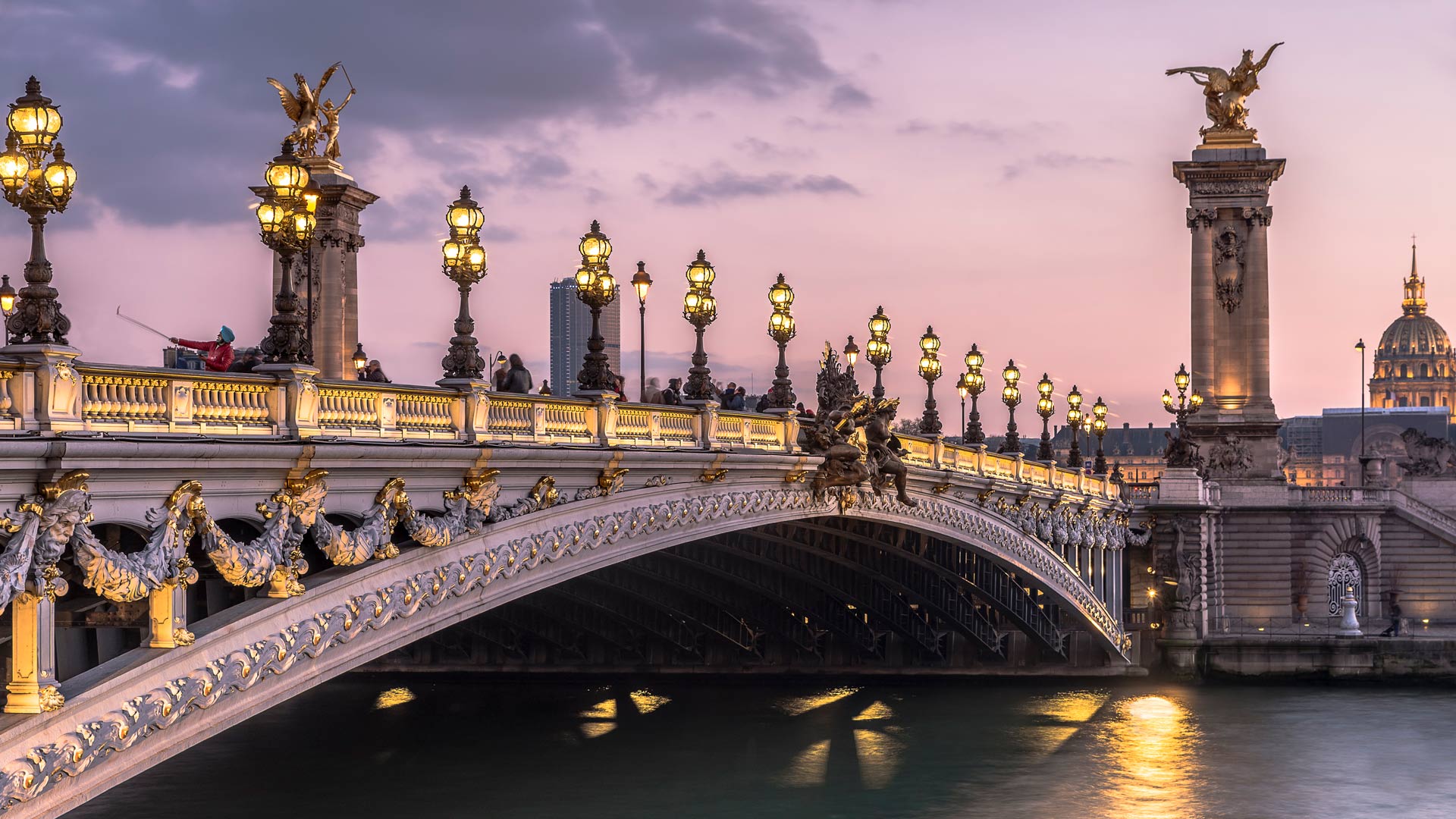ParisBridge_1920x1080.jpg