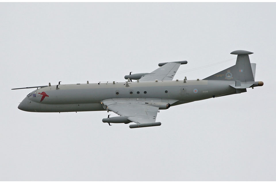 s960_Nimrod_R1_retires_from_service.jpg