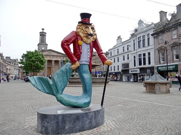 the-ugly-statue.jpg