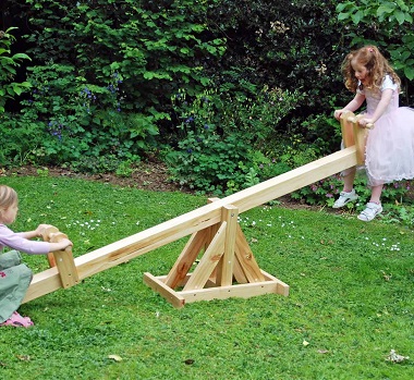 woodenseesaw1.jpg